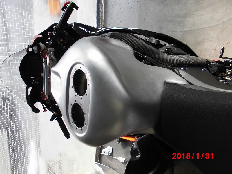 Kawasaki ZX-10R 2017 24L Aluminum fuel tank | BEATER-JAPAN 